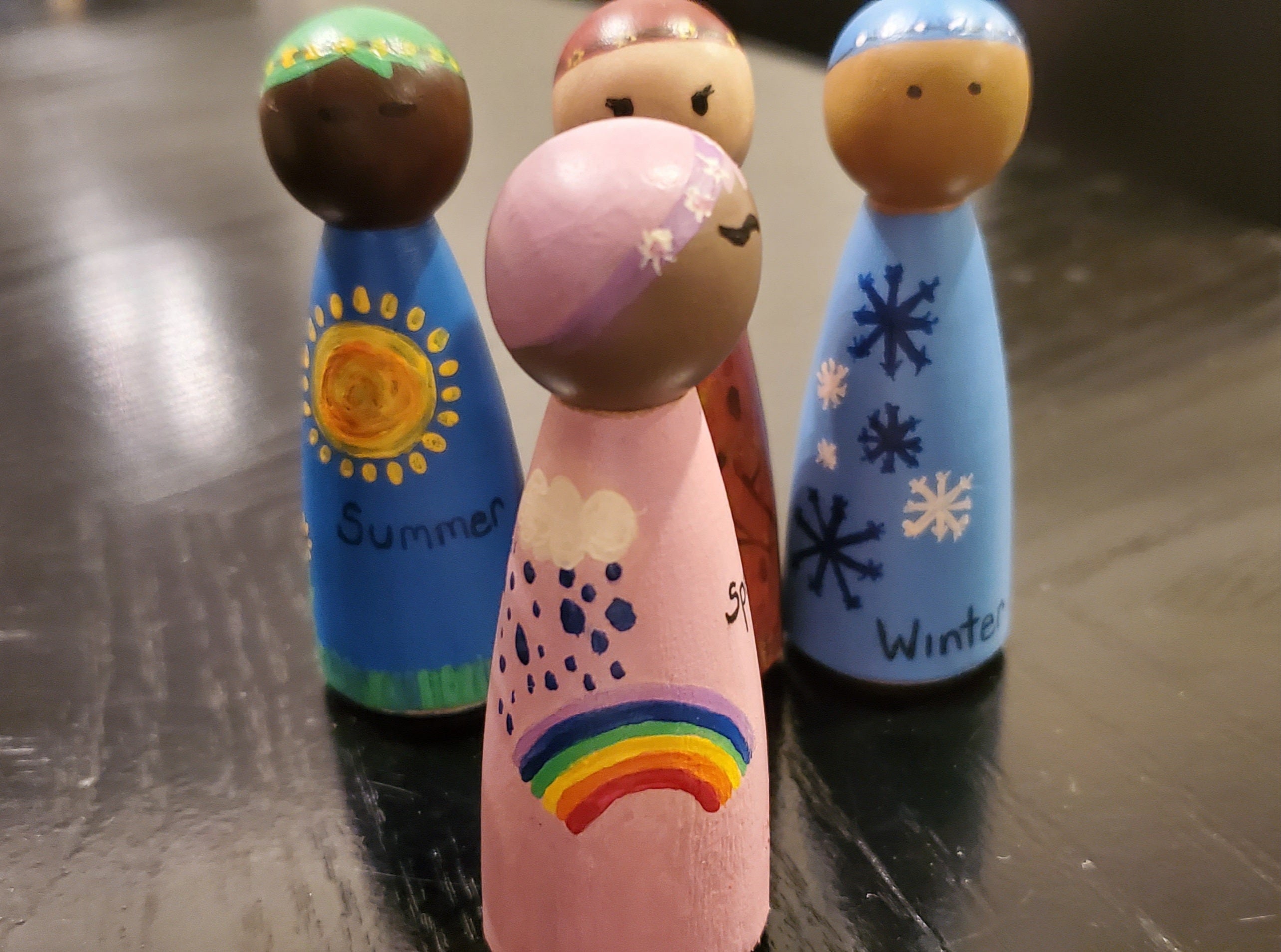 Seasons Peg Set