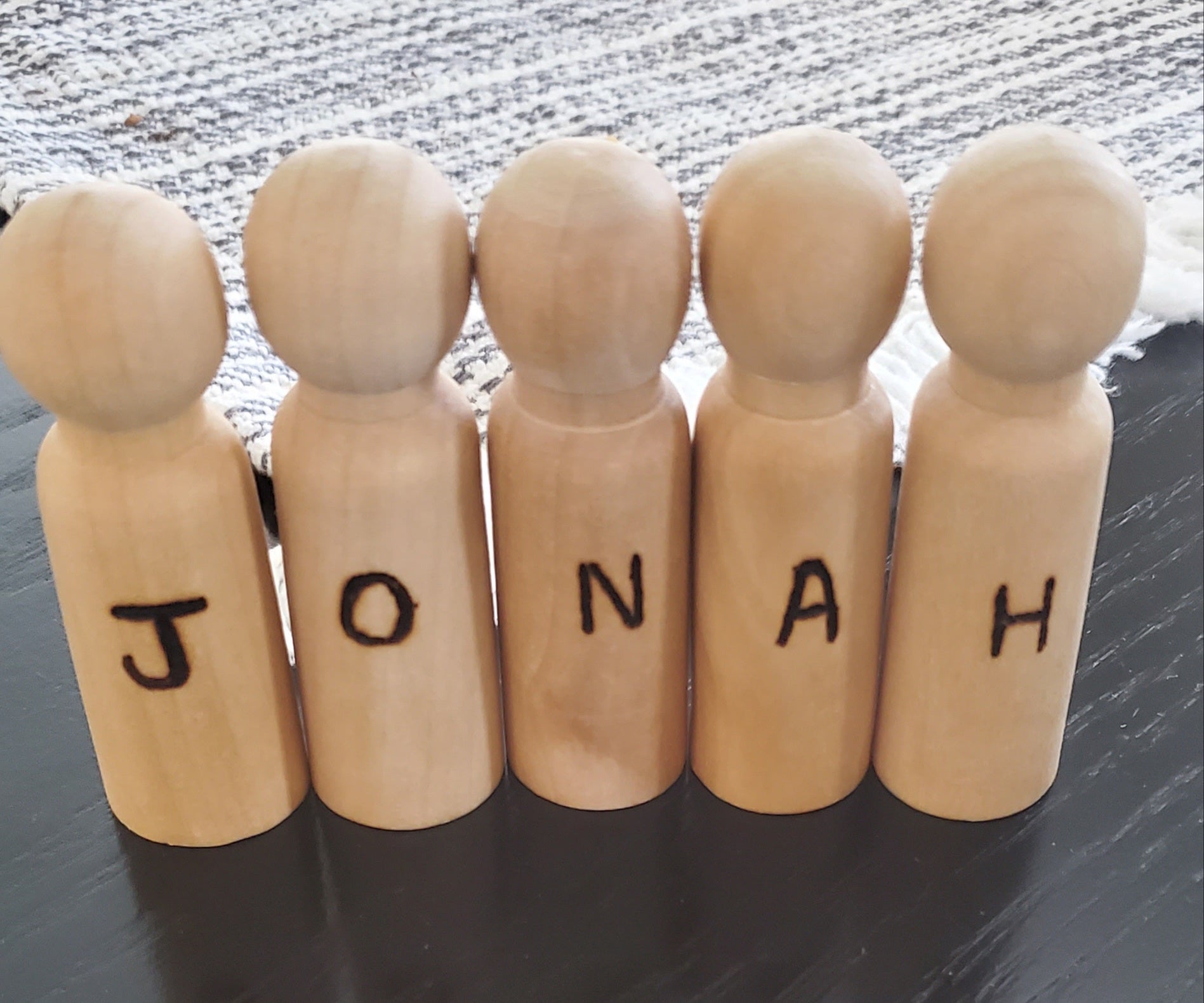 Custom Name Peg Set